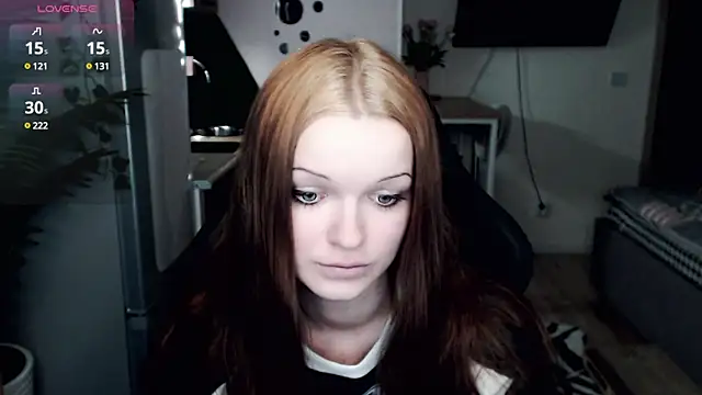 illililliilli online show from February 6, 3:41 pm