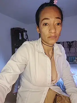 Snapshot of SamaraMartinez chatting on June 4, 1:17 pm SamaraMartinez online show from June 4, 1:17 pm