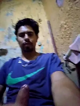 Snapshot of Menpolla_hot chatting on April 7, 6:03 am Menpolla hot online show from April 7, 6:03 am