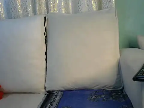 Caryyyl online show from November 6, 1:12 pm