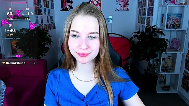 CuteMousee online show from January 11, 6:03 am