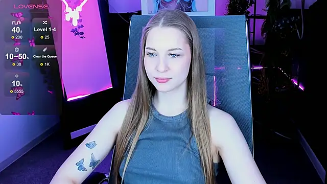 CuteMousee online show from October 21, 10:38 am