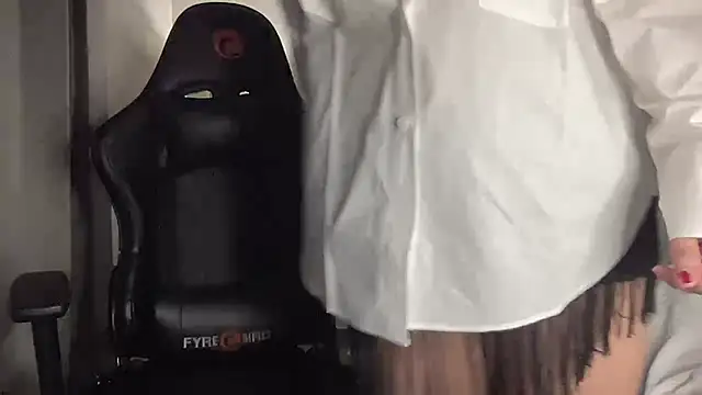 Wild Fantasy 7 online show from February 5, 7:53 pm