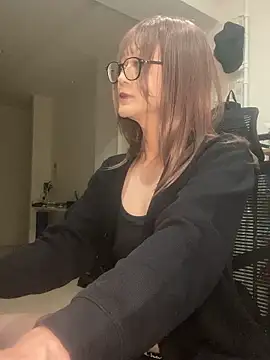 Snapshot of mel__mel chatting on October 1, 8:53 am mel mel online show from October 1, 8:53 am