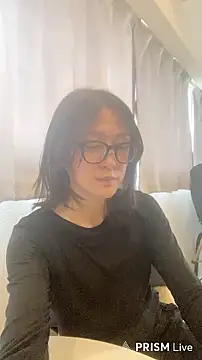 mel  mel online show from April 6, 7:09 am