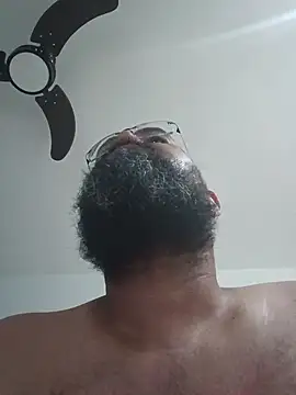 Snapshot of urso266 chatting on February 19, 2:18 am urso266 online show from February 19, 2:18 am