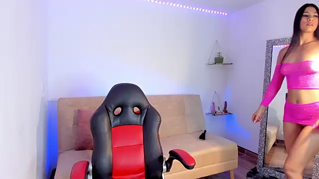 Sweetluna   online show from January 19, 4:44 am