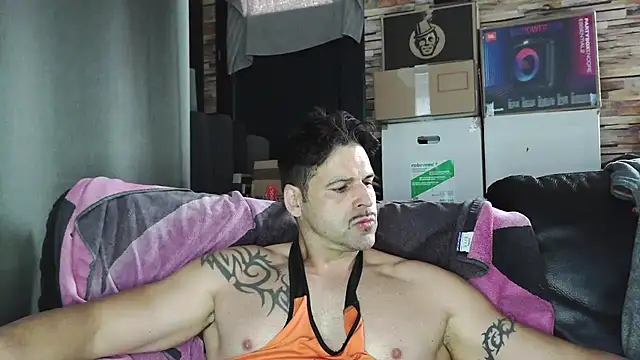 XxBigboybandxX online show from March 30, 8:26 am