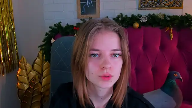 TinaDavil online show from December 19, 8:44 pm