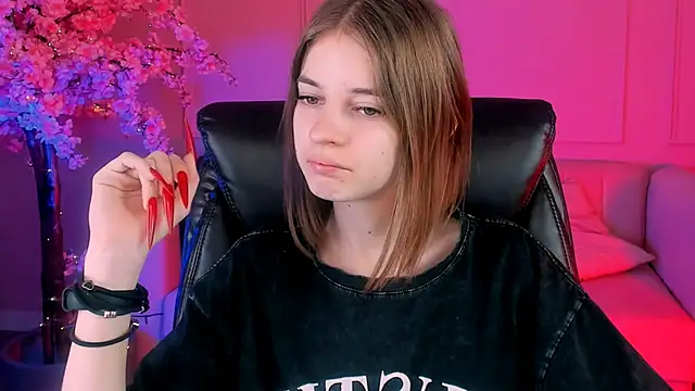 TinaDavil online show from December 25, 1:19 pm