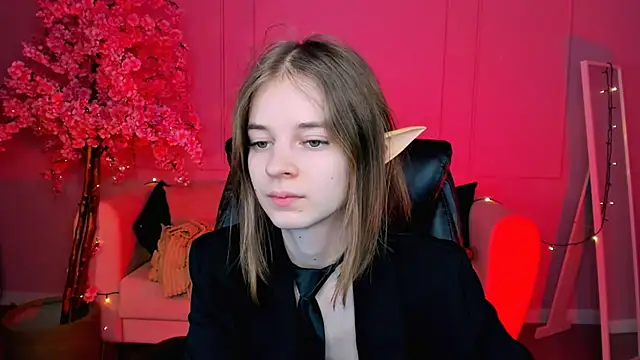 TinaDavil online show from January 11, 1:11 pm