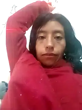 karolinee 66  online show from December 15, 4:40 am