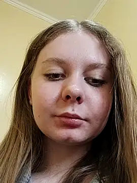 Snapshot of Ekaterina27 chatting on March 1, 9:15 pm Ekaterina27 online show from March 1, 9:15 pm