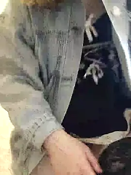 Snapshot of Ekaterina27 chatting on March 8, 7:42 pm Ekaterina27 online show from March 8, 7:42 pm