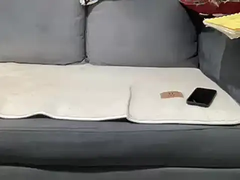 4small4inchlol online show from January 9, 9:26 pm