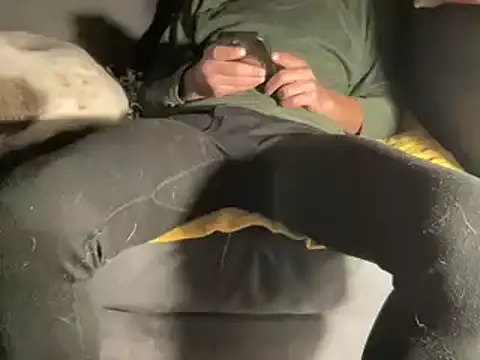 4small4inchlol online show from February 15, 1:21 am