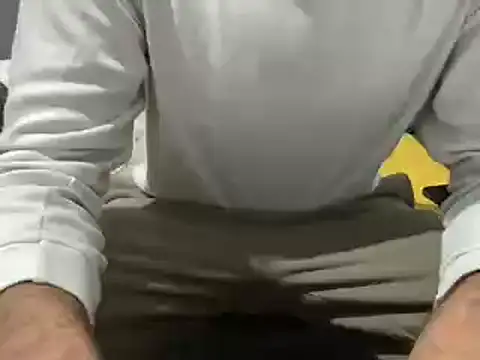 4small4inchlol online show from February 16, 5:04 pm