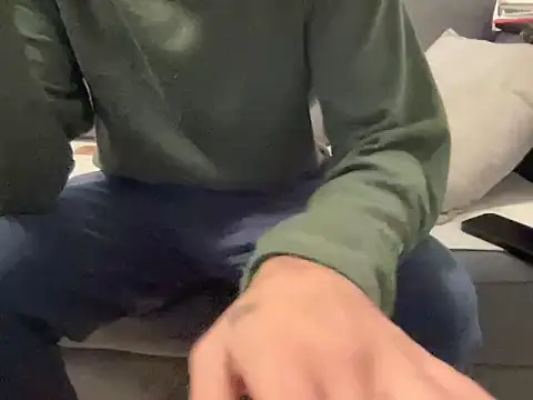 4small4inchlol online show from December 15, 11:47 am