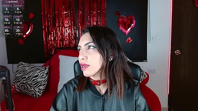 Carolaine69  online show from February 1, 2:13 pm