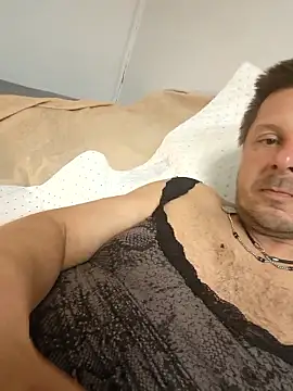 Snapshot of brbrrbrbrb chatting on October 30, 5:53 am brbrrbrbrb online show from October 30, 5:53 am