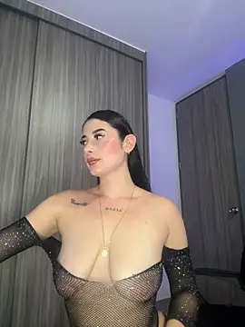 Libia James online show from February 9, 5:40 am