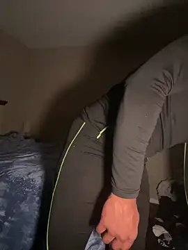 Snapshot of SexxyreddMale chatting on January 14, 3:43 am SexxyreddMale online show from January 14, 3:43 am