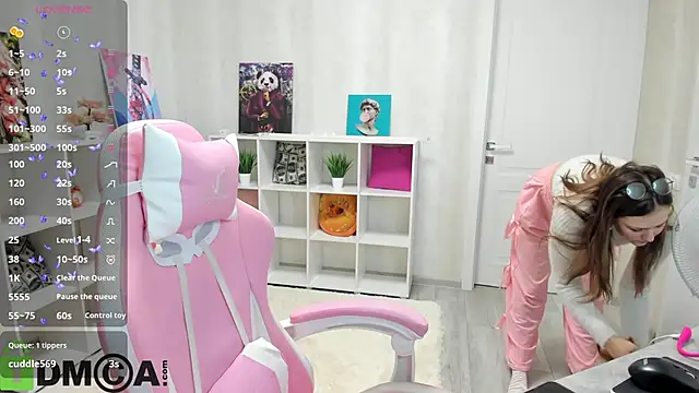 Lasly Fox online show from September 24, 12:03 am