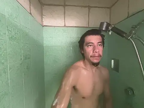 Snapshot of Adateen chatting on December 17, 1:39 am Adateen online show from December 17, 1:39 am