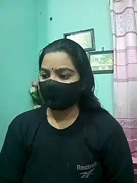 Snapshot of Amisha-2 chatting on January 6, 11:07 am Amisha-2 online show from January 6, 11:07 am