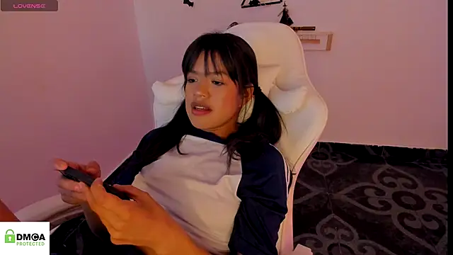 Snapshot of meganthompsonn22 chatting on September 30, 6:02 pm meganthompsonn22 online show from September 30, 6:02 pm
