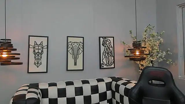 SARAFOXX  online show from January 30, 11:44 am