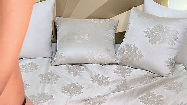 PassionMacoll online show from March 15, 2:39 am