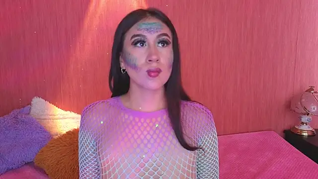 EmiGomez  online show from October 27, 1:26 pm