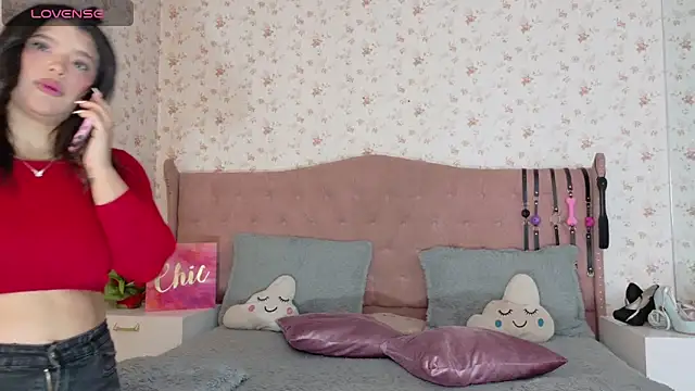 AvrillThomas online show from February 6, 2:26 pm