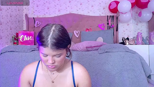 AvrillThomas online show from February 26, 3:30 pm