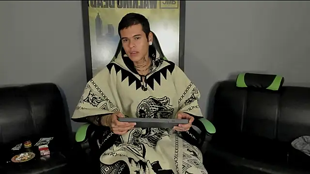 jamesinked  online show from February 26, 12:16 am