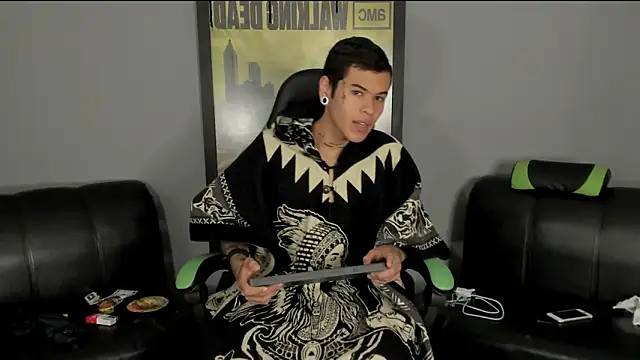 jamesinked  online show from February 26, 4:03 pm