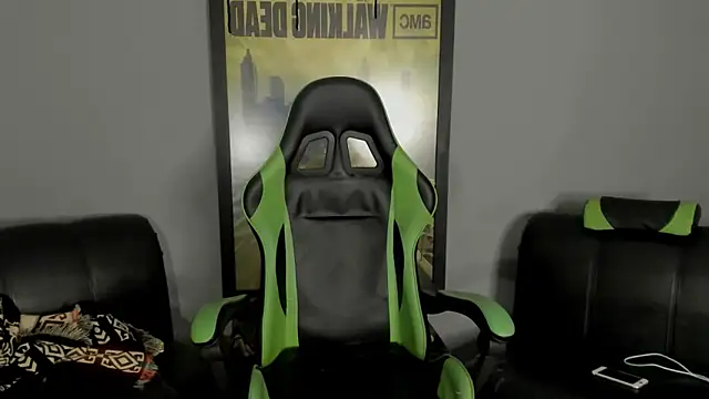 jamesinked  online show from March 7, 3:40 am