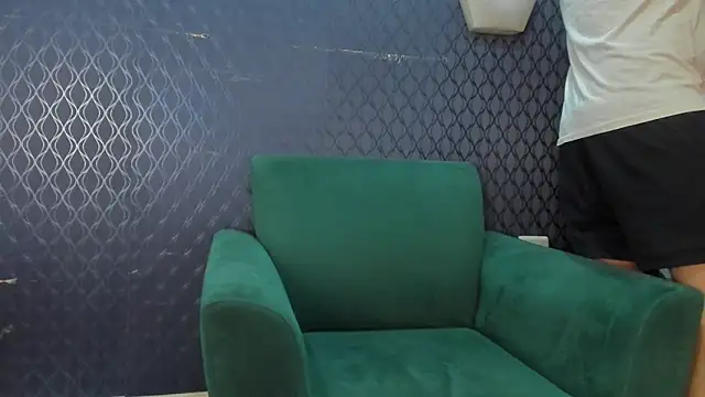 jamesinked  online show from October 6, 5:32 pm