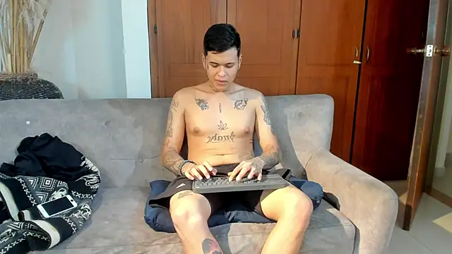 jamesinked  online show from October 13, 7:36 pm