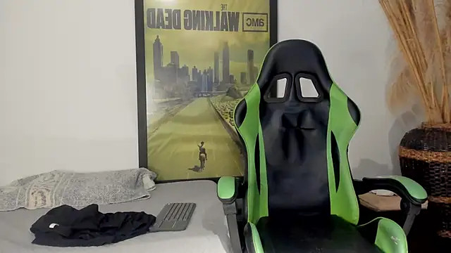 jamesinked  online show from January 13, 6:13 pm