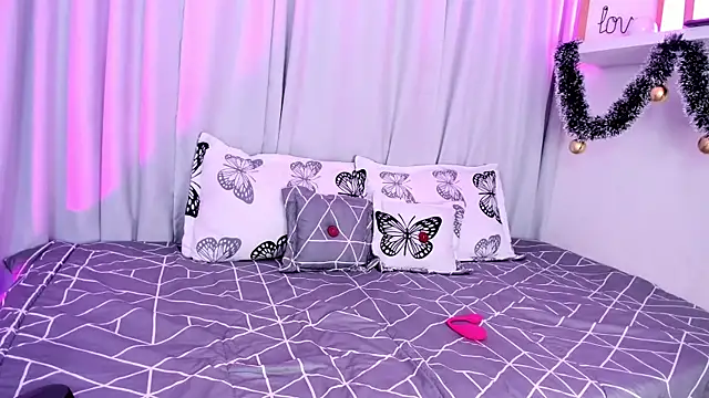 susyy7 online show from December 16, 7:41 pm