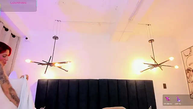 Snapshot of susyy7 chatting on January 17, 3:33 am susyy7 online show from January 17, 3:33 am