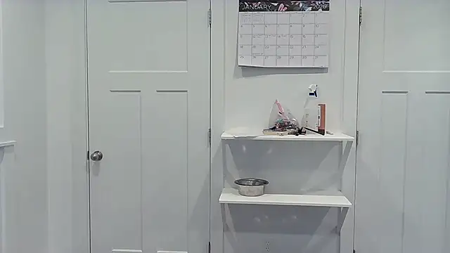 Snapshot of CherryWilde chatting on February 2, 5:33 pm CherryWilde online show from February 2, 5:33 pm