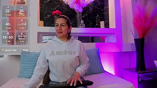 Cinthya mjs online show from April 25, 1:36 pm