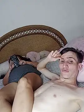 Milfvalesk online show from February 4, 6:57 am