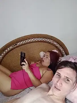 Milfvalesk online show from March 13, 9:05 pm