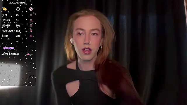 Avril Pearly  online show from April 10, 11:04 am