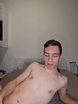 nickdtr online show from December 17, 9:16 pm