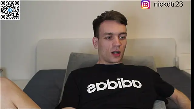 nickdtr online show from March 6, 9:09 pm